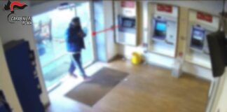 Venivano in trasferta da Napoli per truffare gli anziani a Roma: due arresti