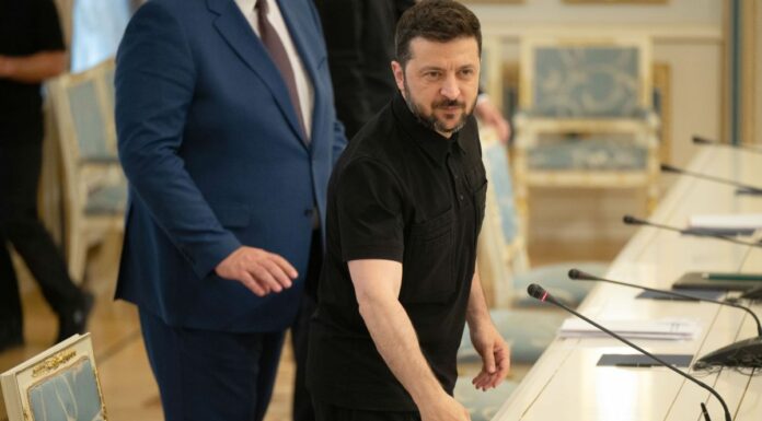 Zelensky “31 vittime nell’attacco russo su Kiev”