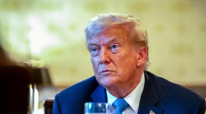 Trump schiera due sottomarini nucleari dopo “provocazioni” Medvedev