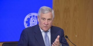 Ucraina, la Farnesina: “Italia e Francia concordi sul coordinamento tra Stati Uniti ed Europa”