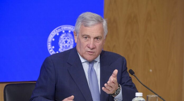 Tajani “Corte Ue sui migranti? Cosa da giacobini”