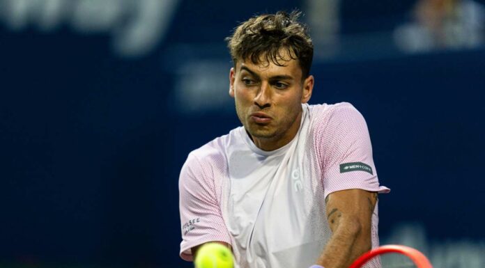 Cobolli lotta a Toronto ma cede negli ottavi a Shelton