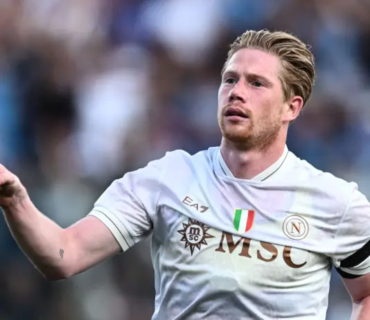 Kevin De Bruyne’s future at Napoli is up in the air, as intermediaries are looking for a new club