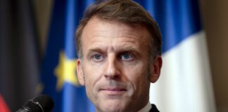 Macron “L’Europa ha preso decisioni storiche, ora si occupa della propria sicurezza collettiva”