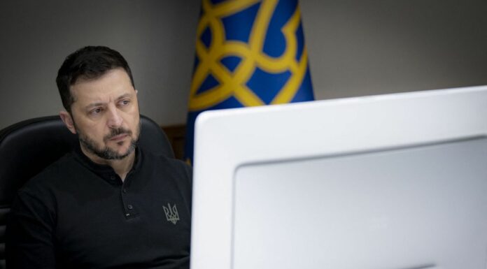 Ucraina, Zelensky “Non consentire alla Russia di ingannare il mondo”