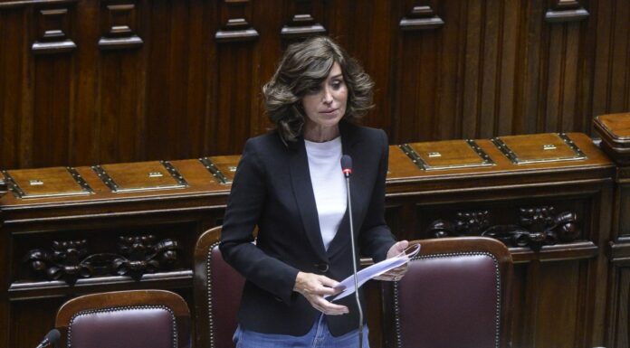 Università, Bernini “9,4 mld per il Fondo di Finanziamento Ordinario”