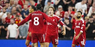 Ad Anfield omaggio a Jota e Chiesa-gol, Liverpool-Bournemouth 4-2