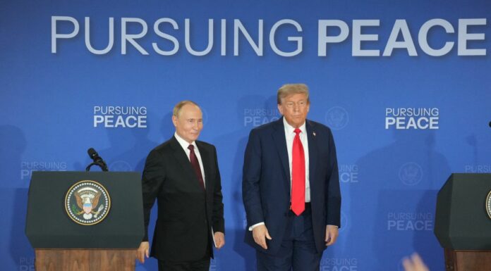 Trump “Con Putin grandi progressi”, ma niente cessate il fuoco