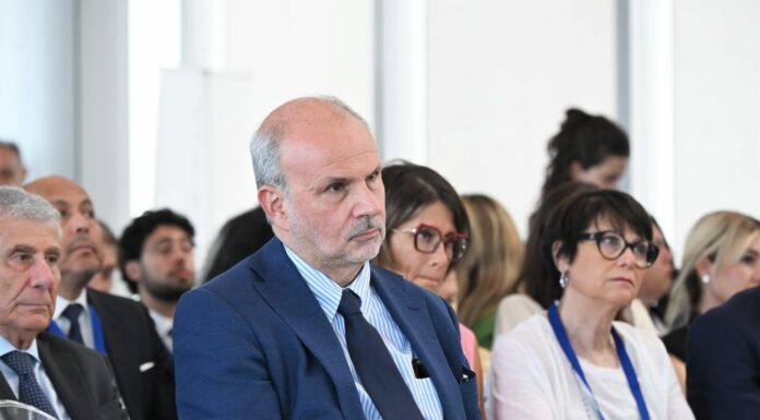 Vaccini, Schillaci revoca le nomine del gruppo NITAG