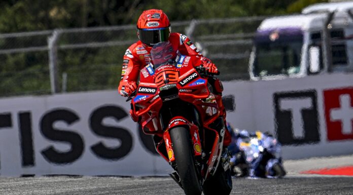 Marc Marquez vince la Sprint in Austria, ritiro per Bagnaia