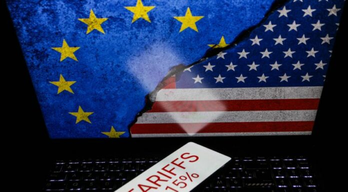 Dichiarazione congiunta Ue-Usa sui dazi, per auto e farmaci al 15%