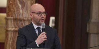 Fontana “Serve più determinazione contro le violenze ai cristiani”