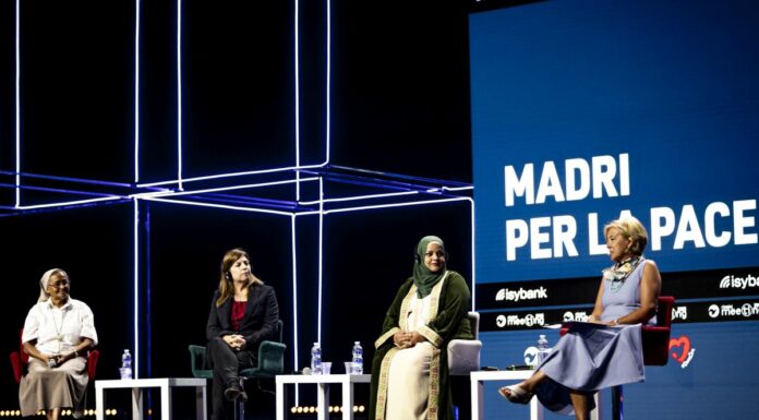 Il 46^ Meeting di Rimini si apre nel segno delle “madri per la pace”