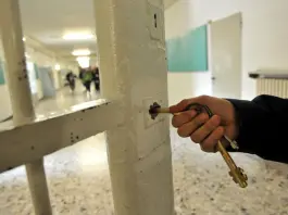 Detenuto 26enne trovato morto nella sua cella nel carcere della Dogaia a Prato, disposta l’autopsia