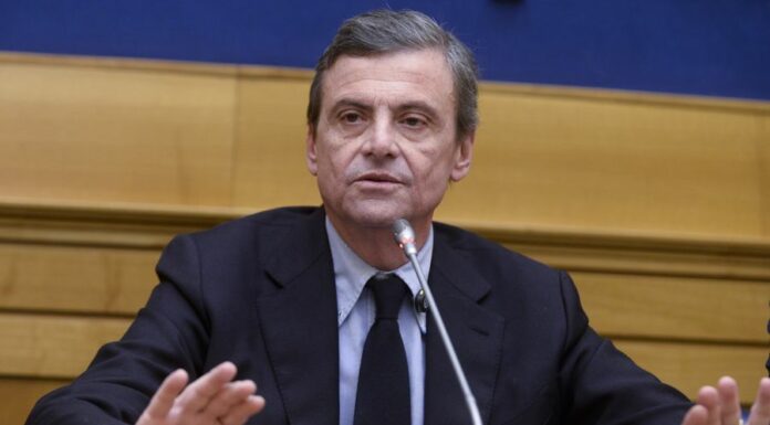 Regionali, Calenda “Nessun sostegno al PD se cede a programmi M5S”