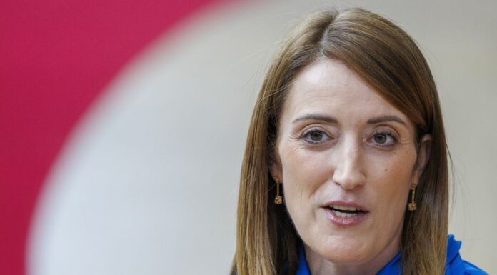 Metsola “Situazione a Gaza è orribile, basta uccisioni e sofferenze”