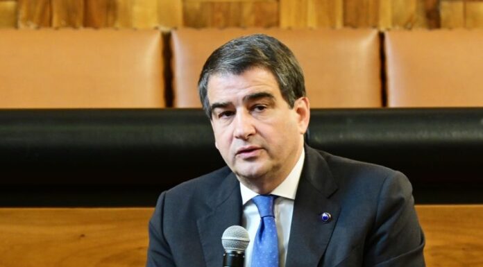 Fitto “Nessuna proroga del Pnrr, l’Italia su una strada positiva”