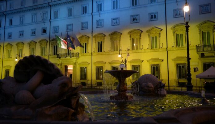 Roma 24/08/2022
I colori della bandiera Ucraina proiettati sulla facciata di Palazzo Chigi nel giorno della festa nazionale ucraina