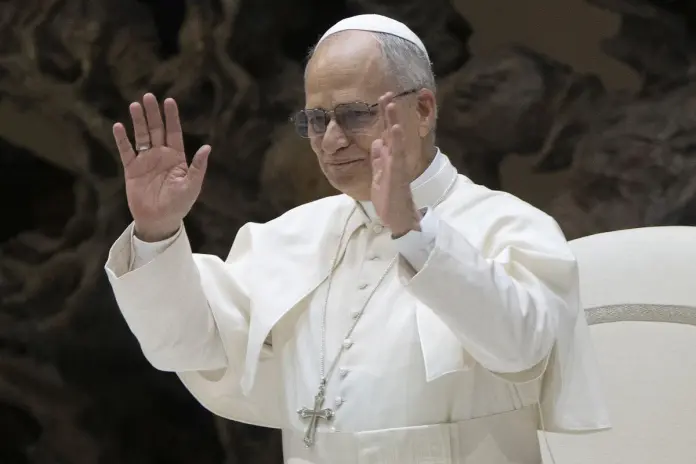 Roma, Papa Leone XIV durante l'udienza generale nell'Aula Paolo VI