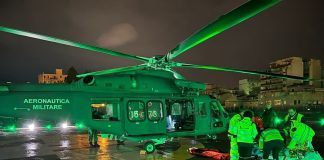 Linosa, elicottero dell’Aeronautica Militare soccorre una bambina in pericolo di vita