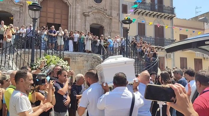 funerali Simona Cinà