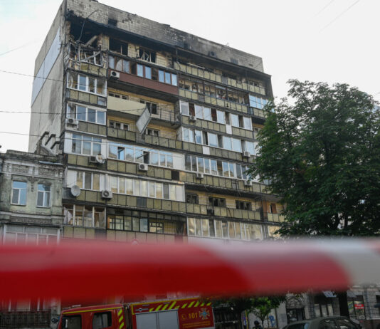 La Russia lancia un altro massiccio attacco alle infrastrutture energetiche ucraine