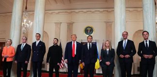 I leader Ue alla Casa Bianca insieme a Zelensky, Trump “Non serve un cessate il fuoco”