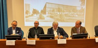 Puglia, Emiliano “Ci carichiamo il peso di far crescere il numero dei medici”