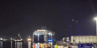 Incendio sul traghetto per Napoli, paura ma nessun ferito. La nave è arrivata al porto