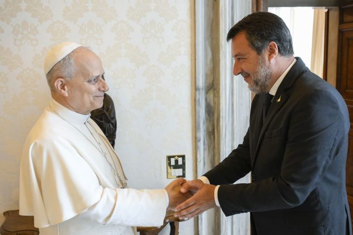 Salvini-Papa (1)