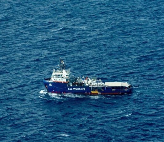 Il tribunale di Catania sospende il fermo della Sea Watch 5