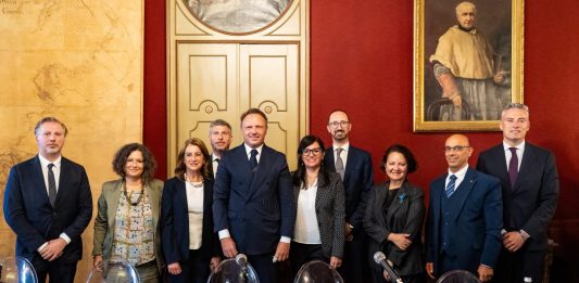 Lollobrigida “Gli addetti agricoli sono fondamentali per l’Italia per promuovere i prodotti sui mercati internazionali”