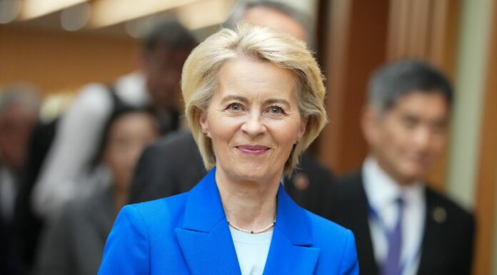Sospette interferenze russe sul gps dell’aereo di von der Leyen