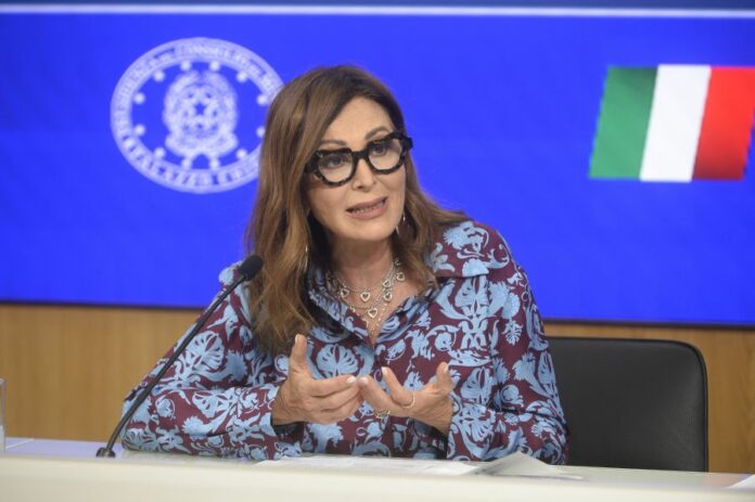 Roma Palazzo Chigi presentazione della guida I cammini della Rinascita
