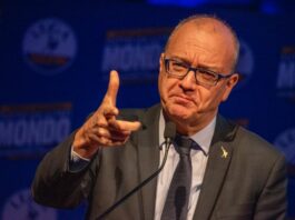 Valditara “A favore del divieto di utilizzo dei social per i minori di 16 anni, ma decide il Parlamento”