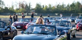 Mazda porta al Minardi Day le versioni speciali MX-5 2025