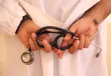False certificazioni anti-Cpr, perquisizioni per oltre 20 medici