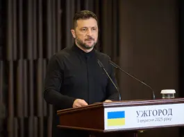 Ucraina, Zelensky “Putin vuole decidere tutto da solo, serve una pace stabile”