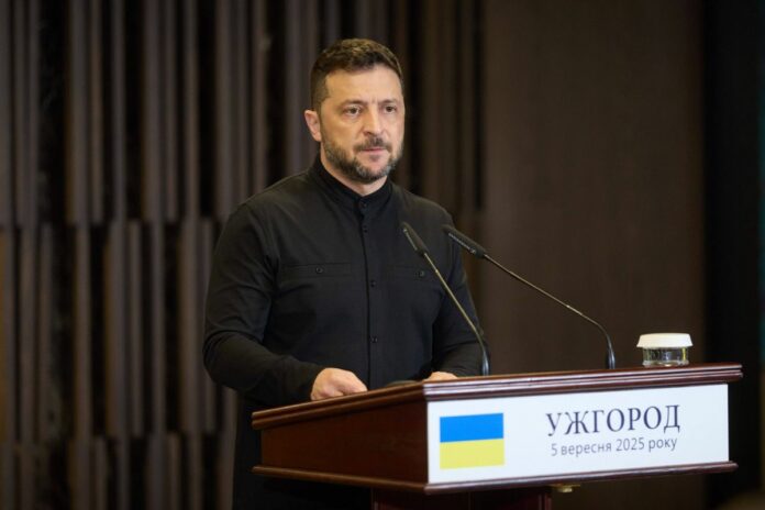 Ukrainian President Volodymyr Zelensky visits Zakarpattia