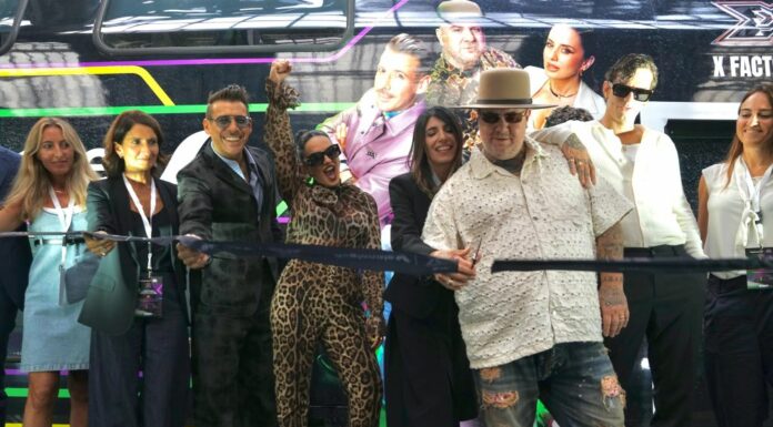 Trenitalia “viaggia con la musica”, un Regionale con la livrea X Factor
