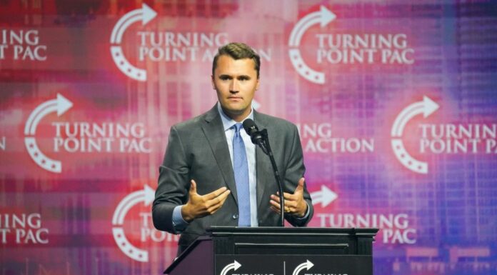Usa, ucciso l’attivista conservatore Charlie Kirk. Trump “Lo ammiravo”