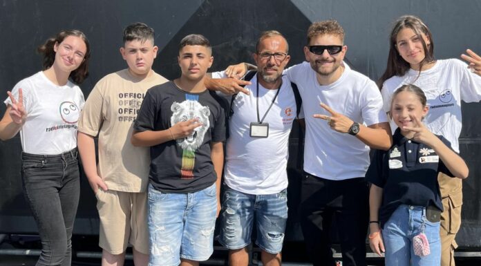 Caivano, scuola inizia con racconti radio da pulmino bruciato da camorra