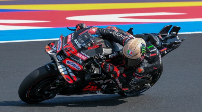 Bezzecchi domina il sabato di Misano: pole e sprint