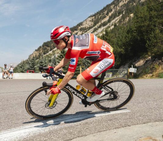 Vingegaard sarà al Giro d’Italia 2026 “Voglio aggiungere la Maglia Rosa alla mia collezione”