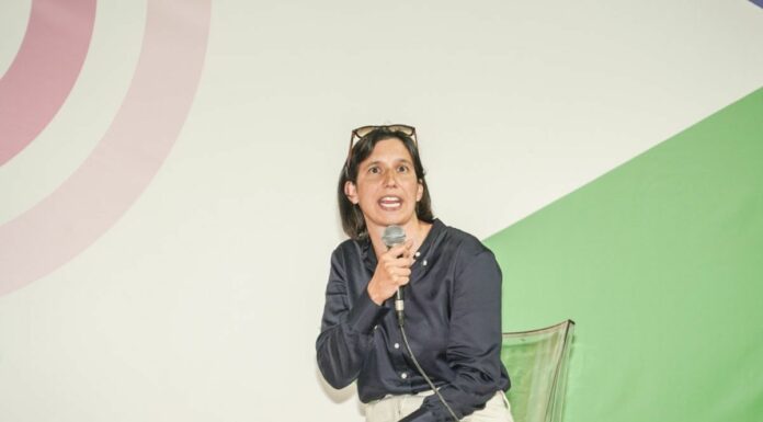 Schlein a Meloni “Uniti vi batteremo, abituatevi”