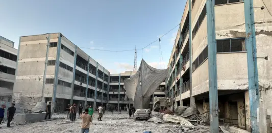 Media “Raid israeliani su Gaza City, 6 morti e 15 feriti”