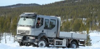 Volvo Trucks lancia il nuovo FL 4×4 per incarichi impegnativi