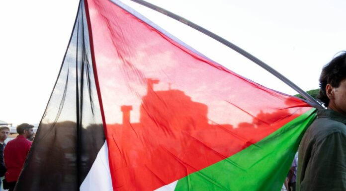 Regno Unito, Canada e Australia riconoscono lo Stato palestinese