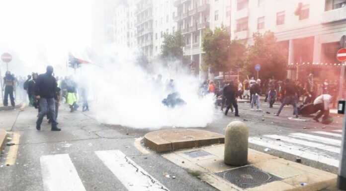 Italia in piazza per Gaza. Scontri a Milano, bloccata autostrada Bologna