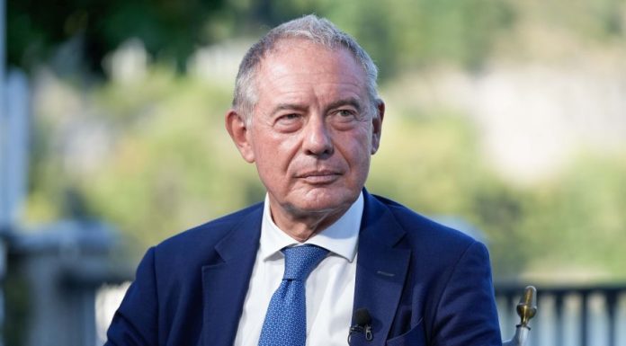 Urso “Niente veto su futuro Armani, ma auspico resti italiana”